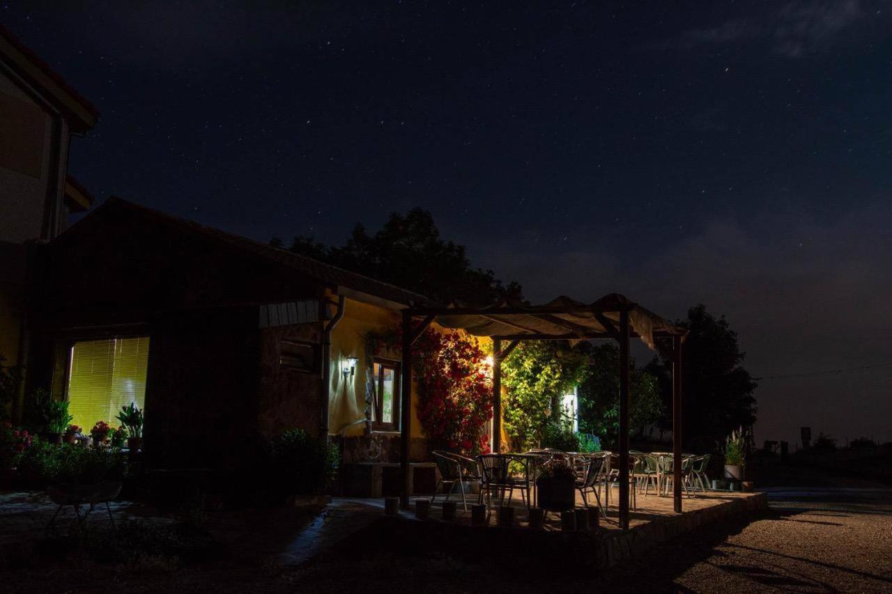 Hostal Rural La Collada de Aralla Aralla de Luna Exterior foto