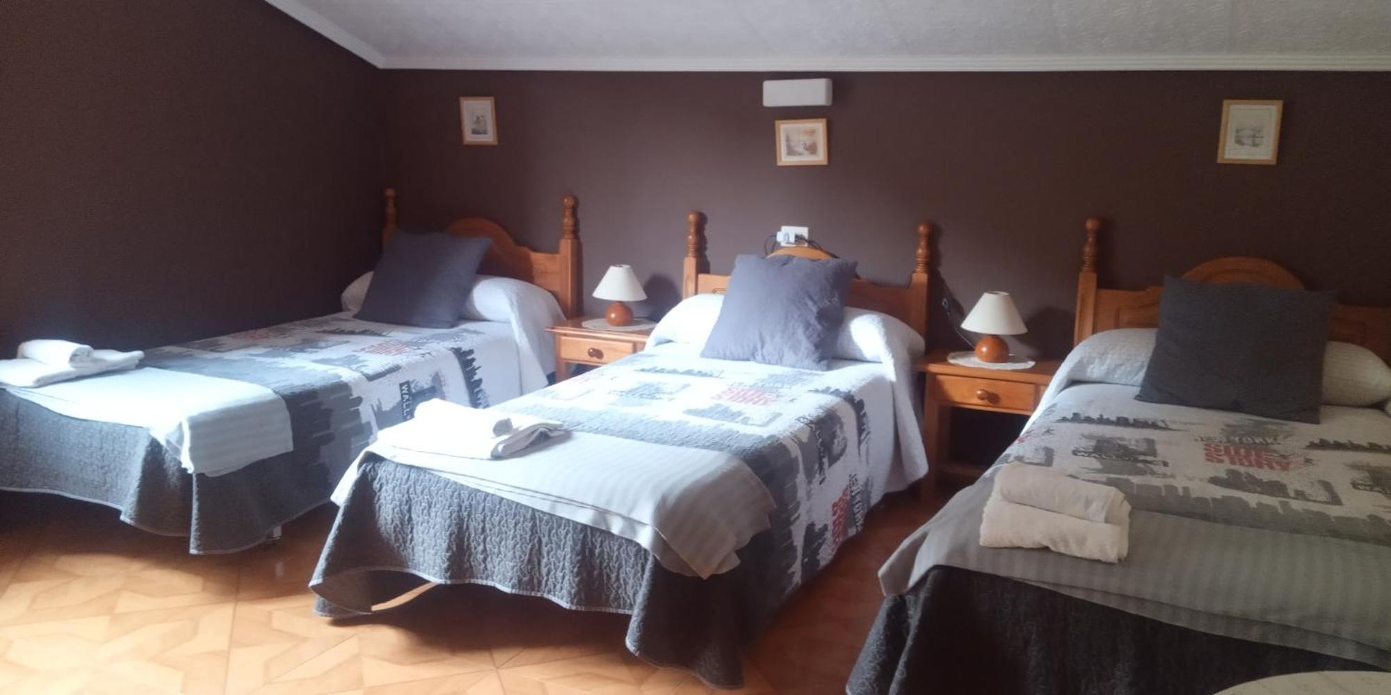 Hostal Rural La Collada de Aralla Aralla de Luna Exterior foto